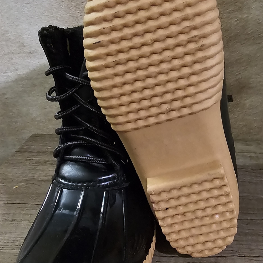 Snow boots - Picture 3 of 3